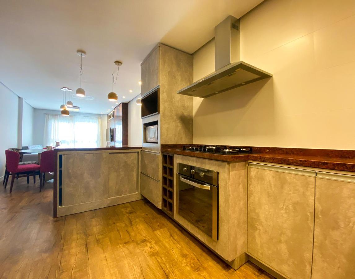 Duplex Com 03 Suites Em Грамаду Екстер'єр фото